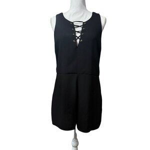 Black Lace-Up Sharp & Contemporary Modern Chic Sleeveless Romper Xhilaration L